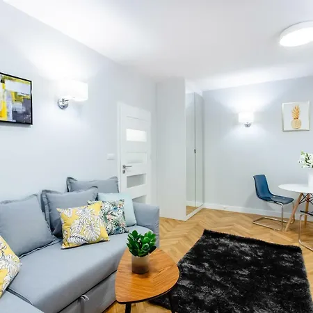 Clicktheflat Copernicus Science Centre