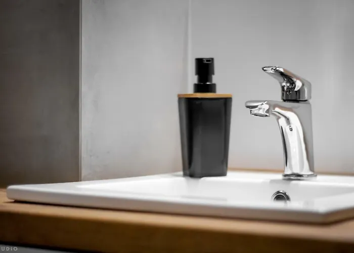 Clicktheflat Copernicus Science Centre Apartment *